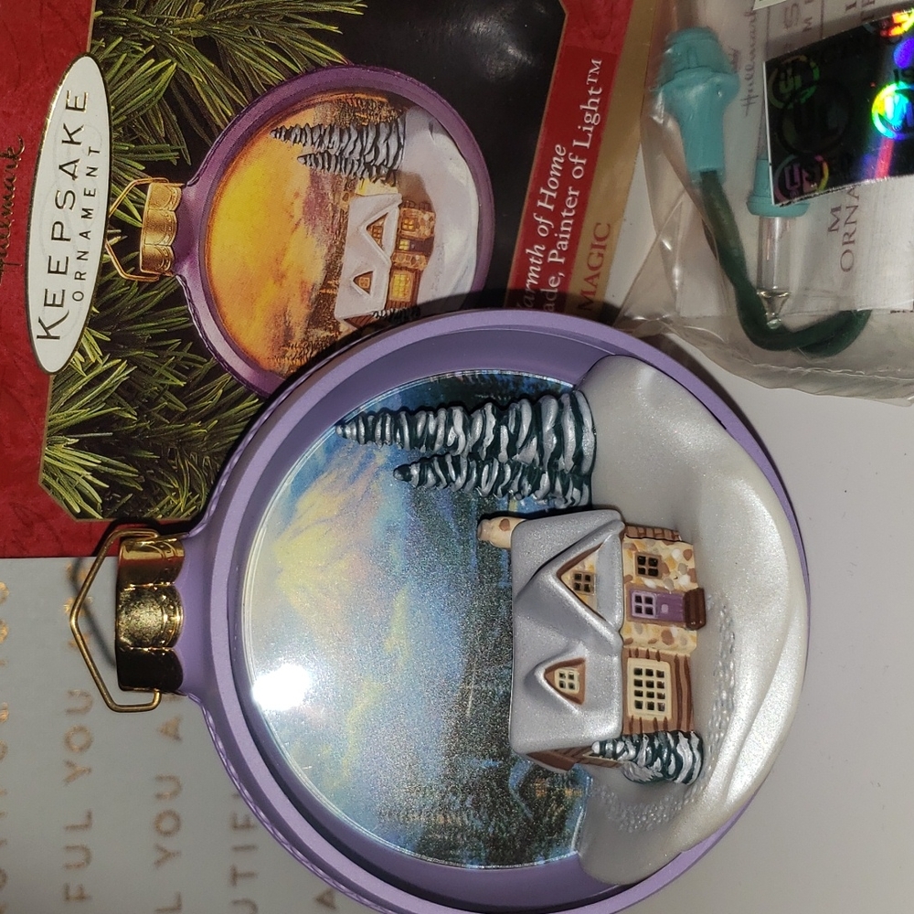 1997. Hallmark. Lighted. Keepsake Ornament. Thomas Kinkade.